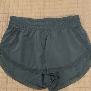 Lululemon Short size 6